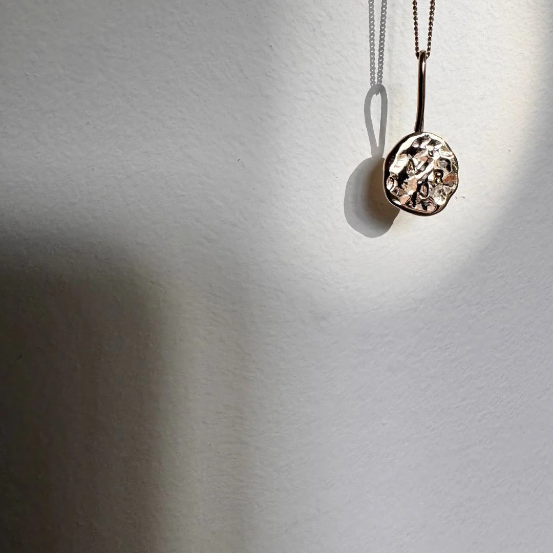 Hammered ATHENA Solid 9ct Gold Necklace - Image 6