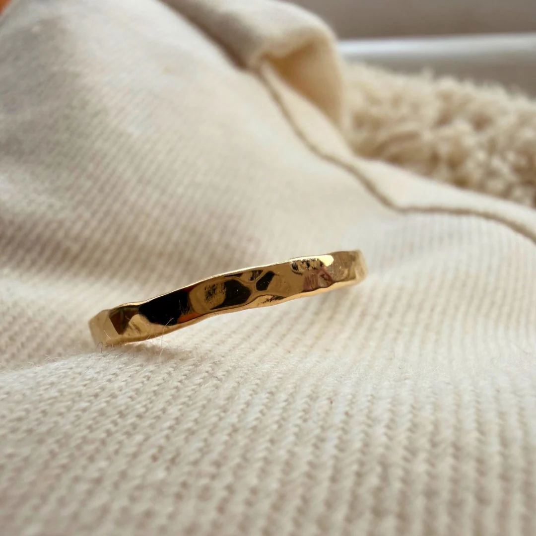 Handcrafted Solid 9ct Gold