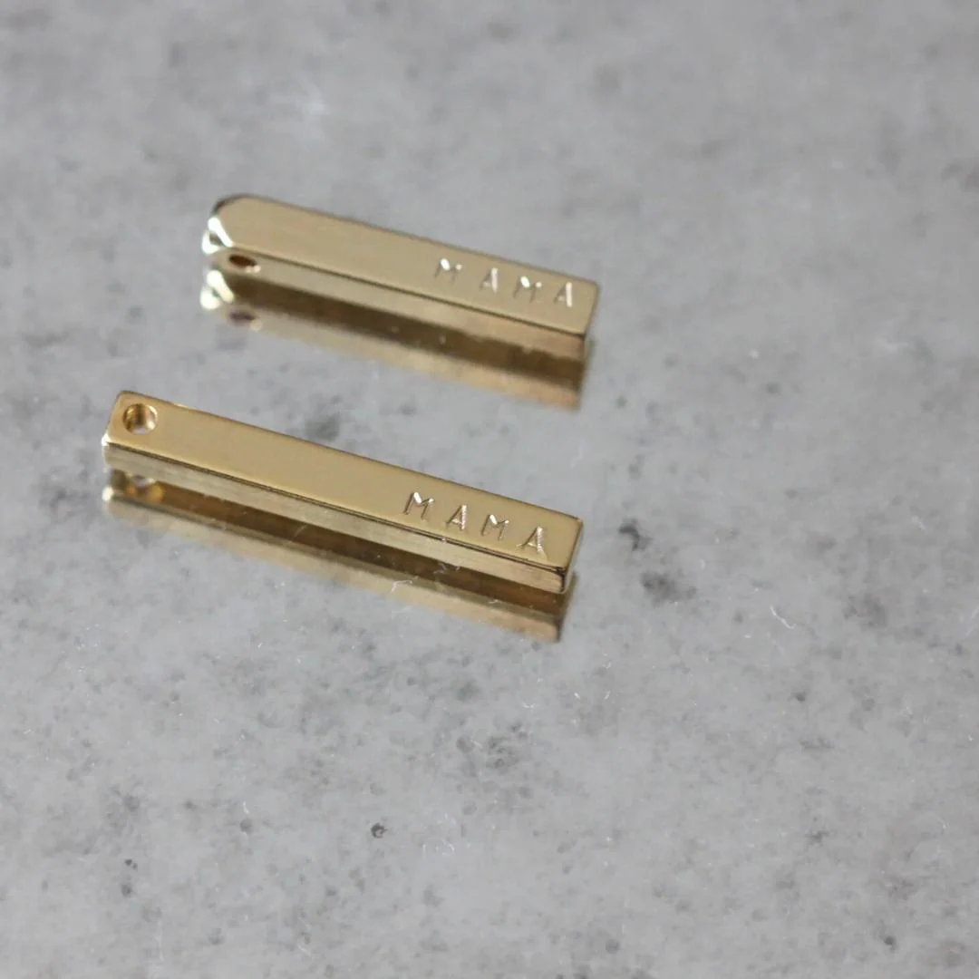 Waterproof MAMA Initial Bar Necklace - Image 3
